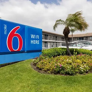 Hotel 6-santa Ana, Ca